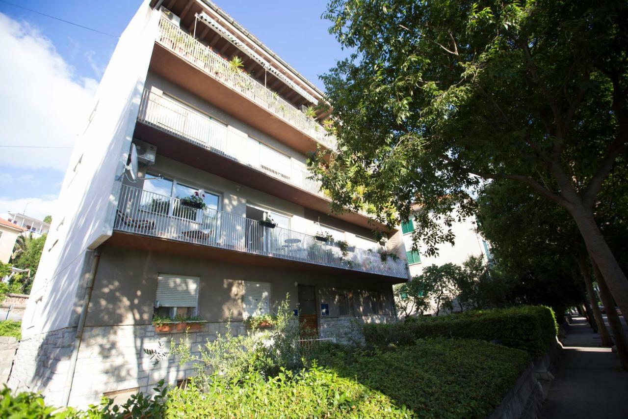 Apartments The Blue Сплит Экстерьер фото